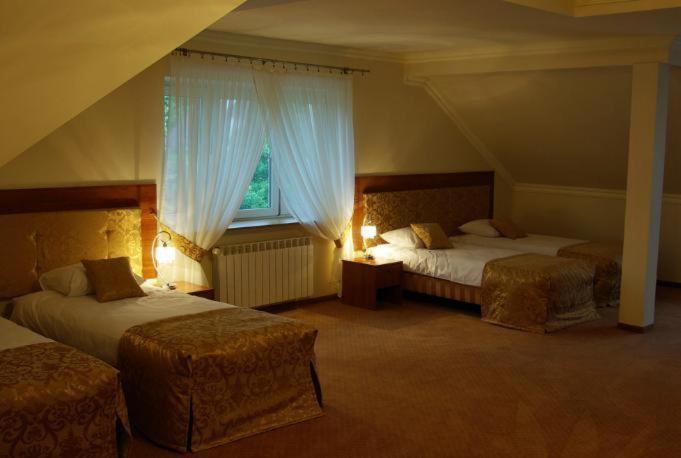 Villa Anna Tarnobrzeg Esterno foto